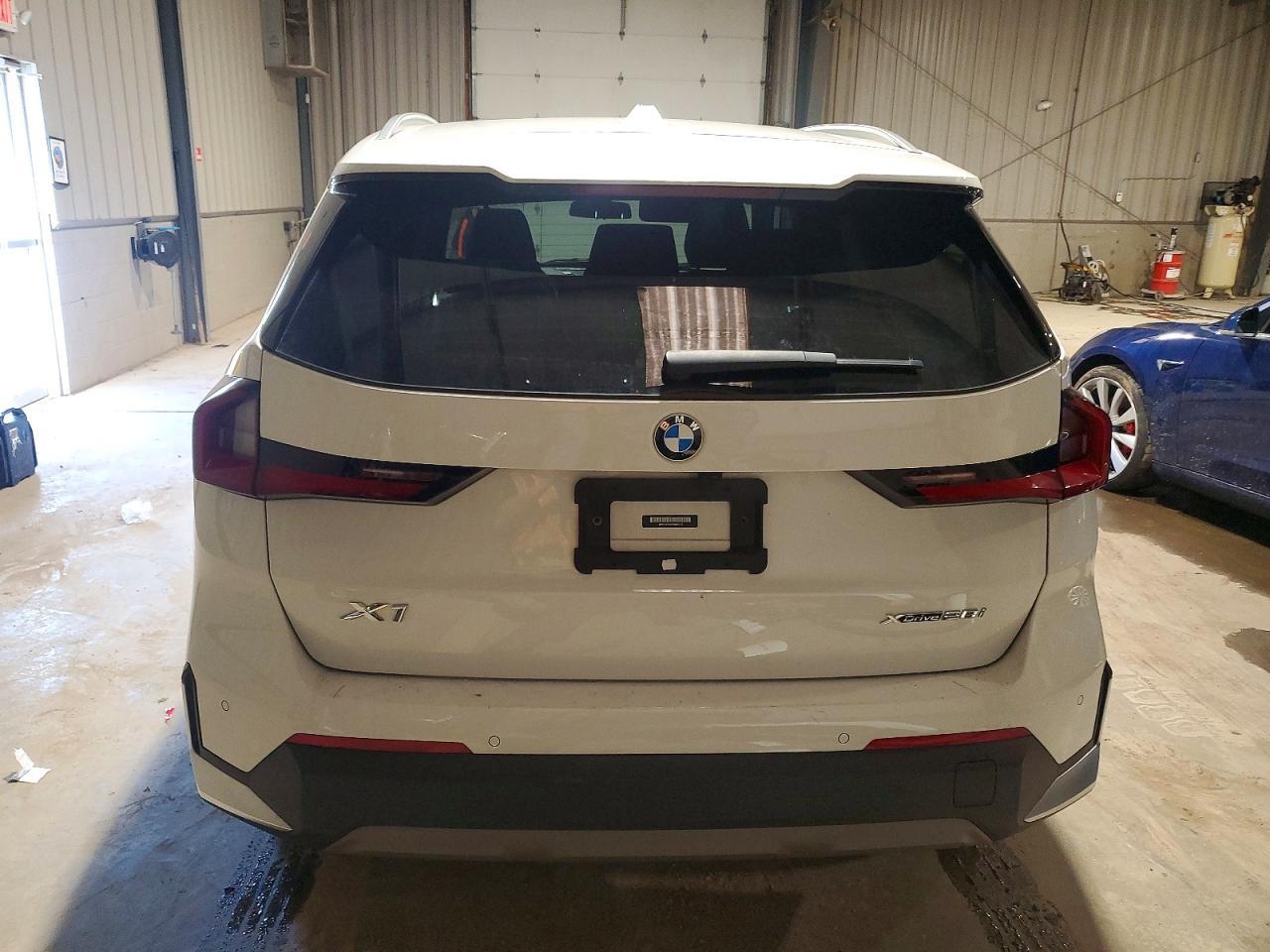 2023 BMW X1