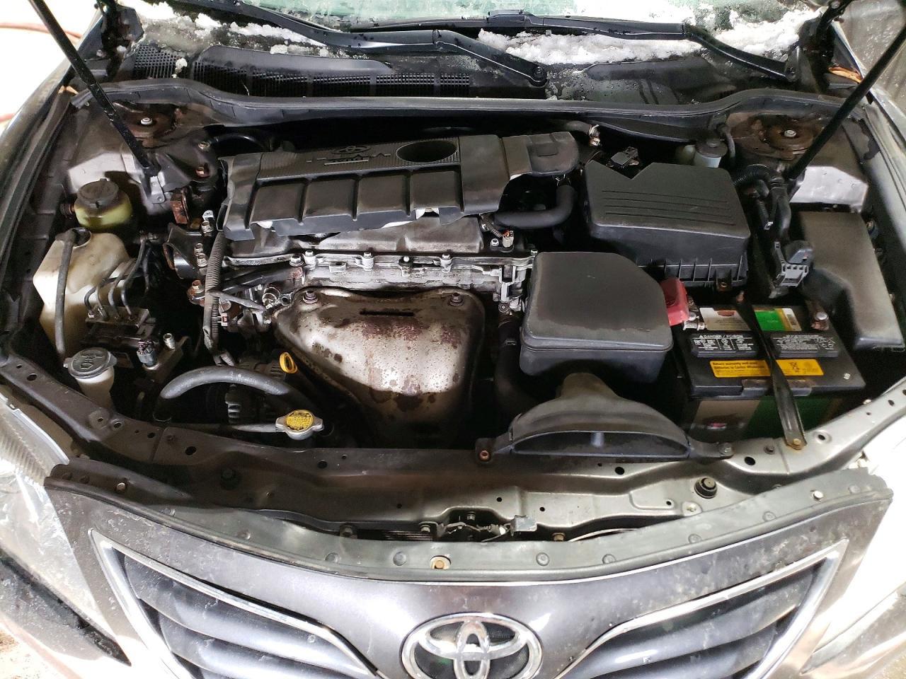 2011 TOYOTA CAMRY