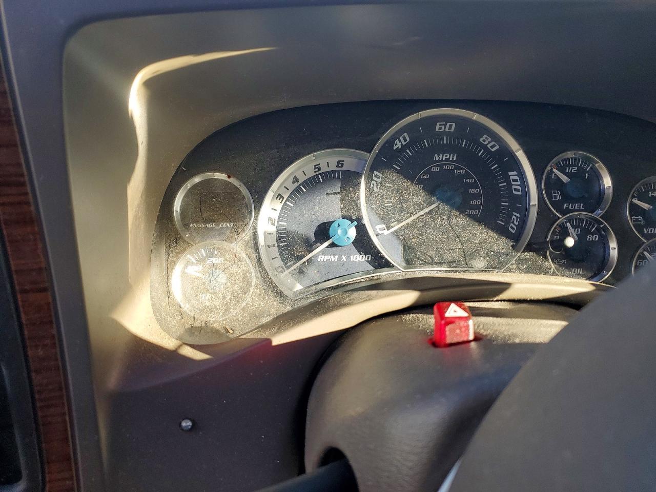 2002 CADILLAC ESCALADE