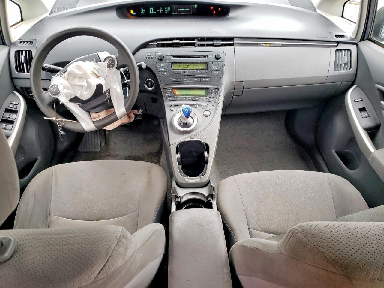 2011 TOYOTA PRIUS