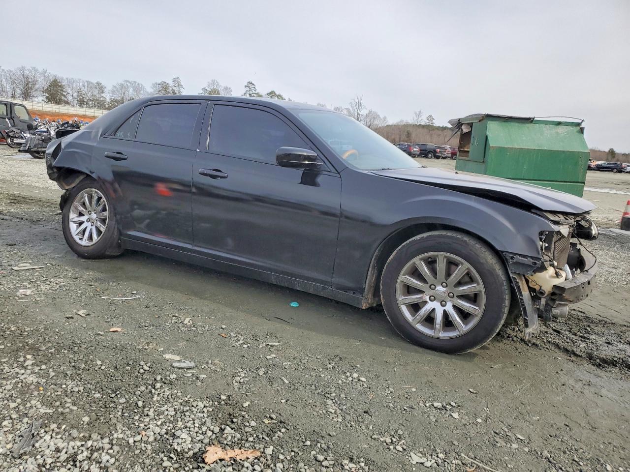 2013 CHRYSLER 300