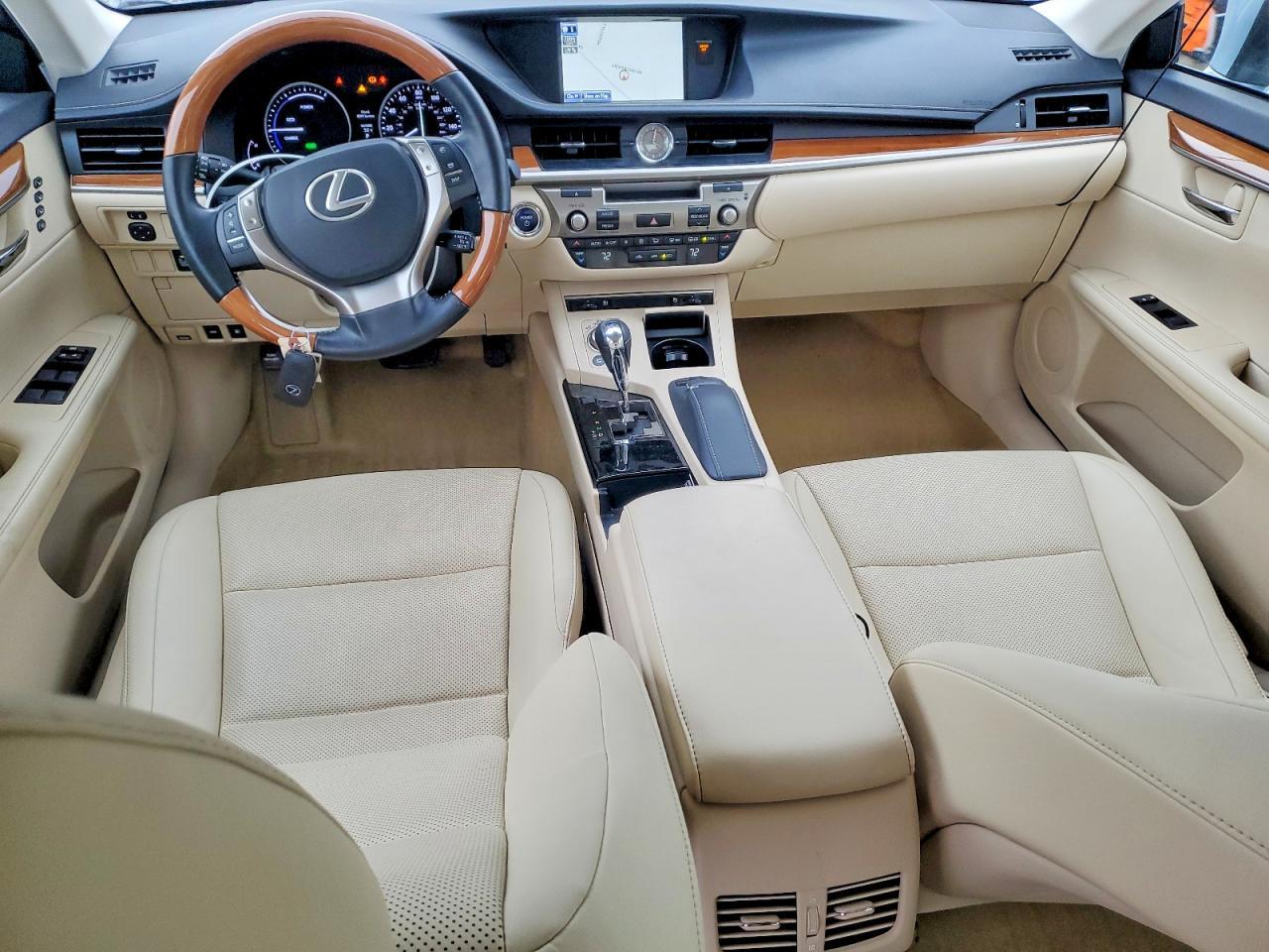 2014 LEXUS ES 300H