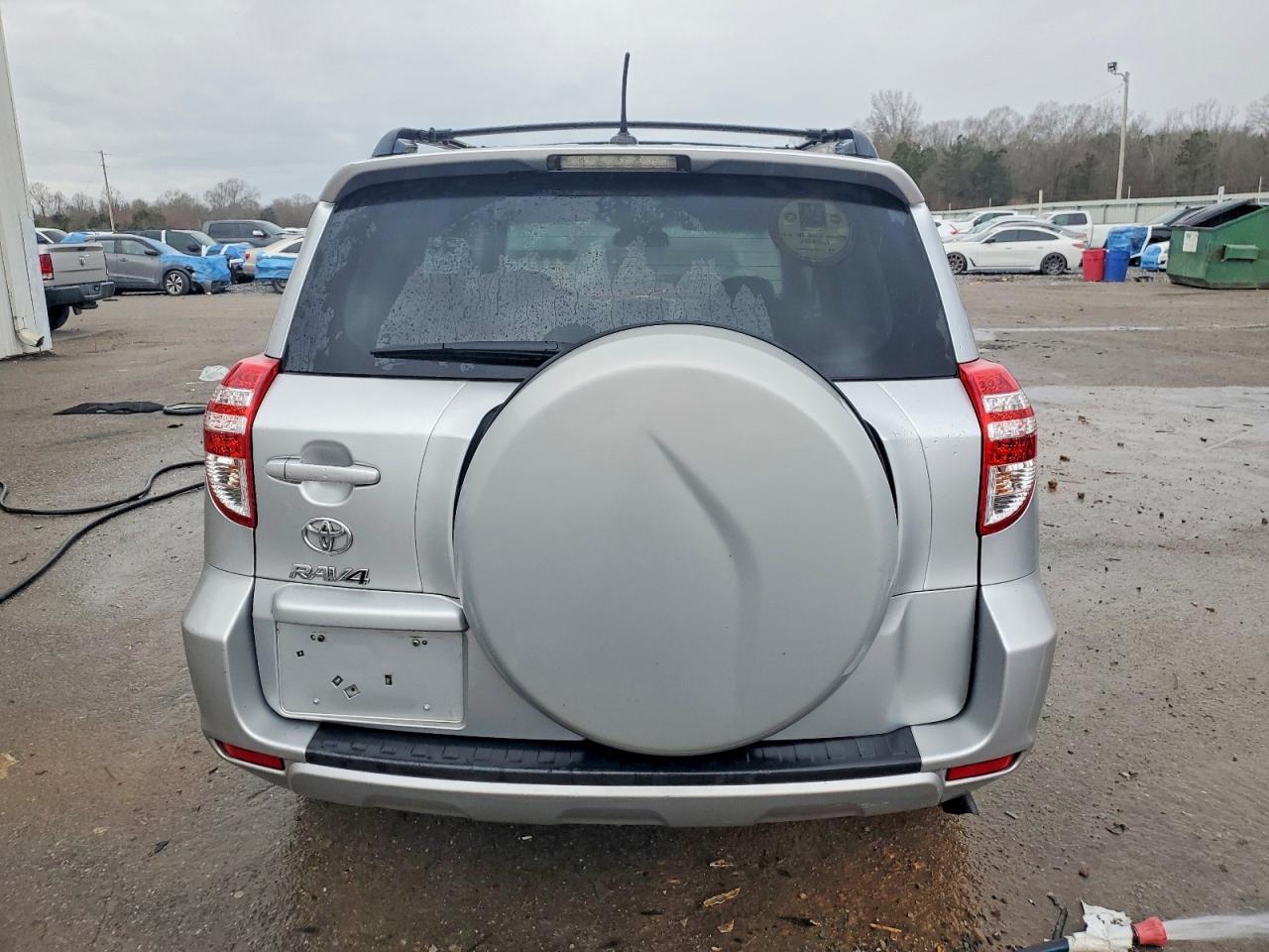 2011 TOYOTA RAV4