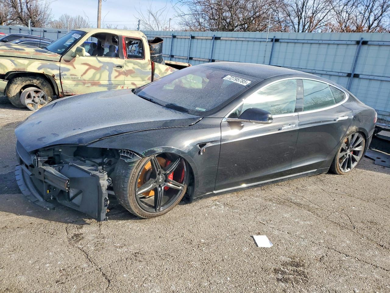 2020 TESLA MODEL S