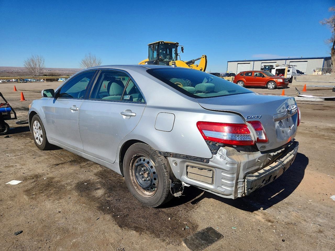 2011 TOYOTA CAMRY
