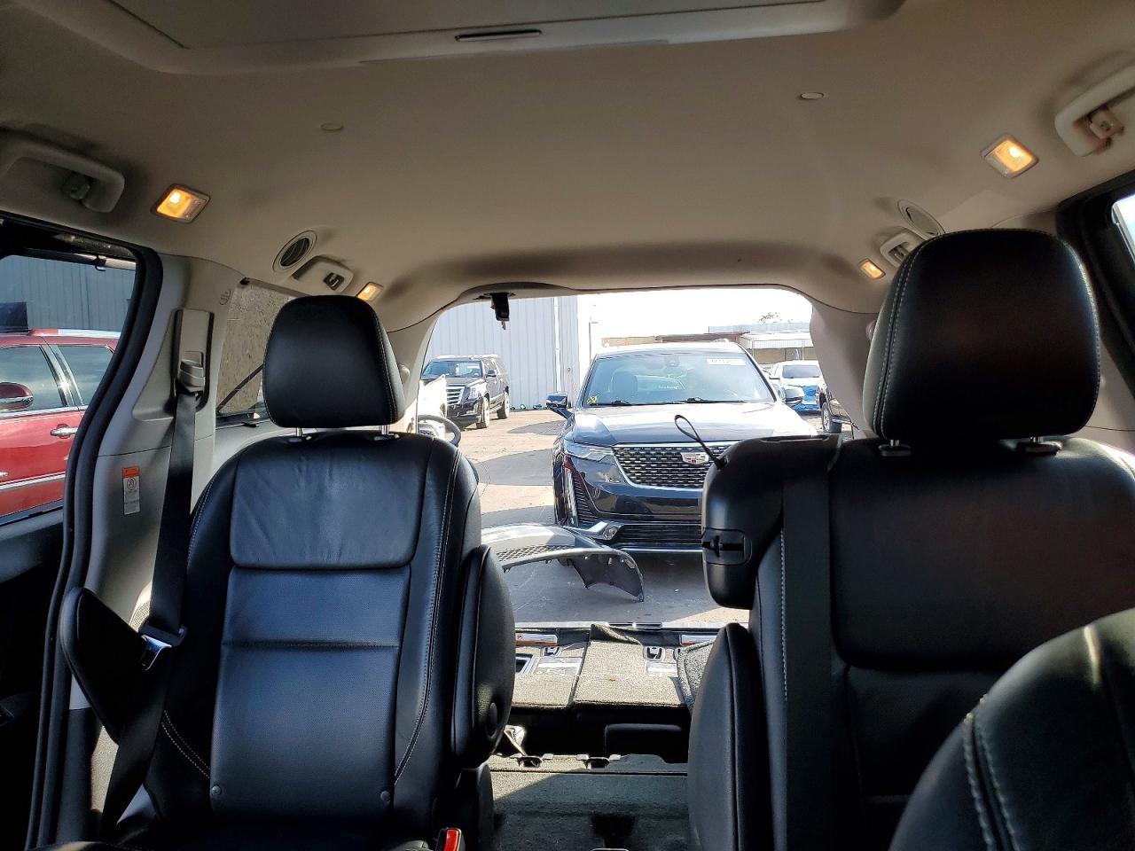 2015 TOYOTA SIENNA