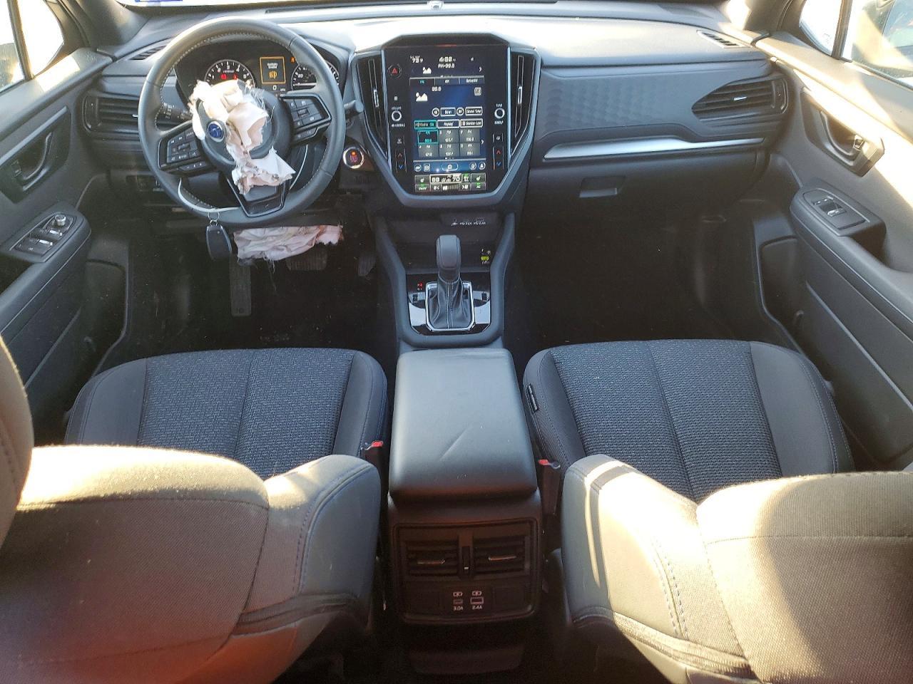 2025 SUBARU FORESTER