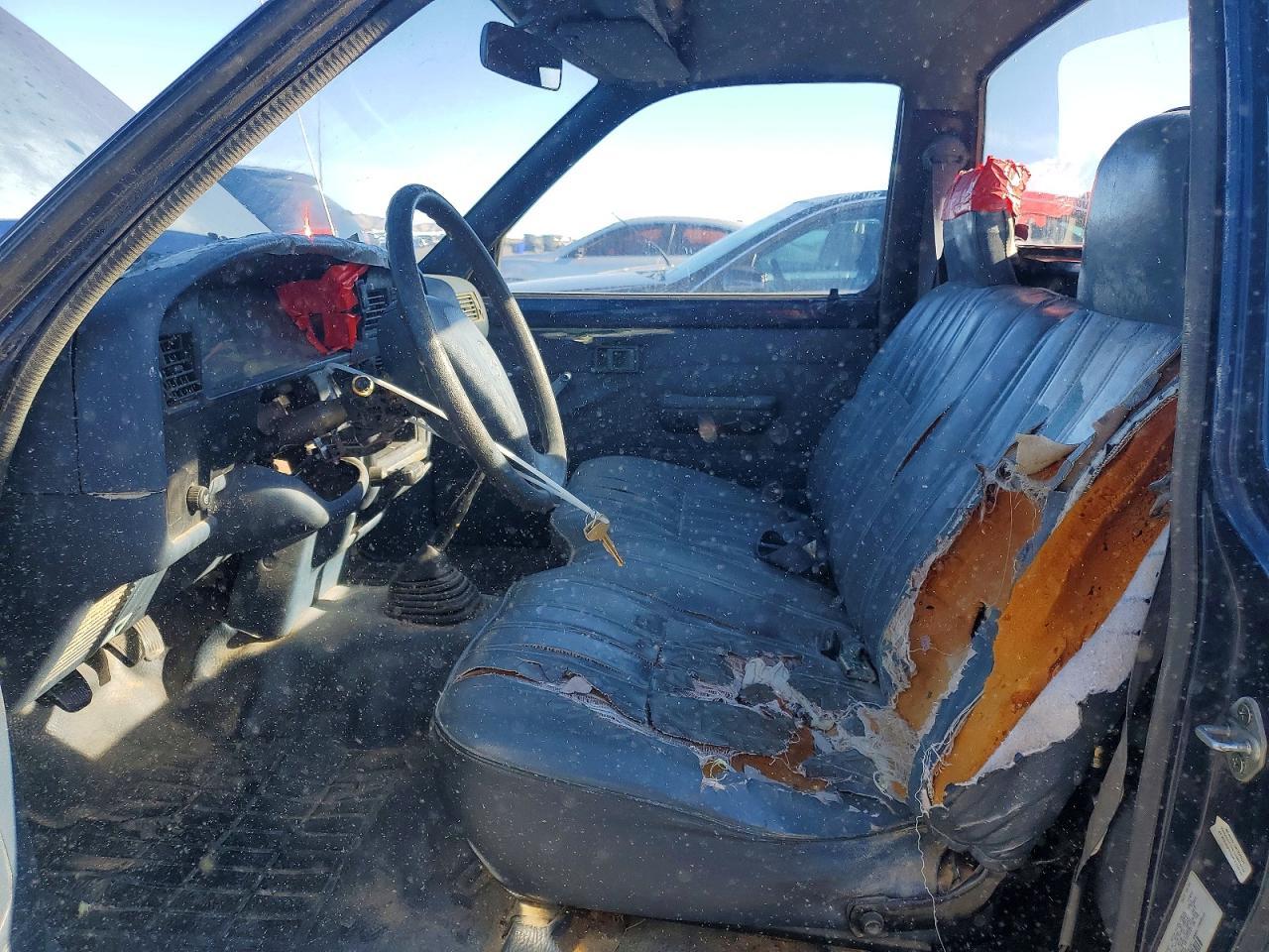 1994 TOYOTA Pickup