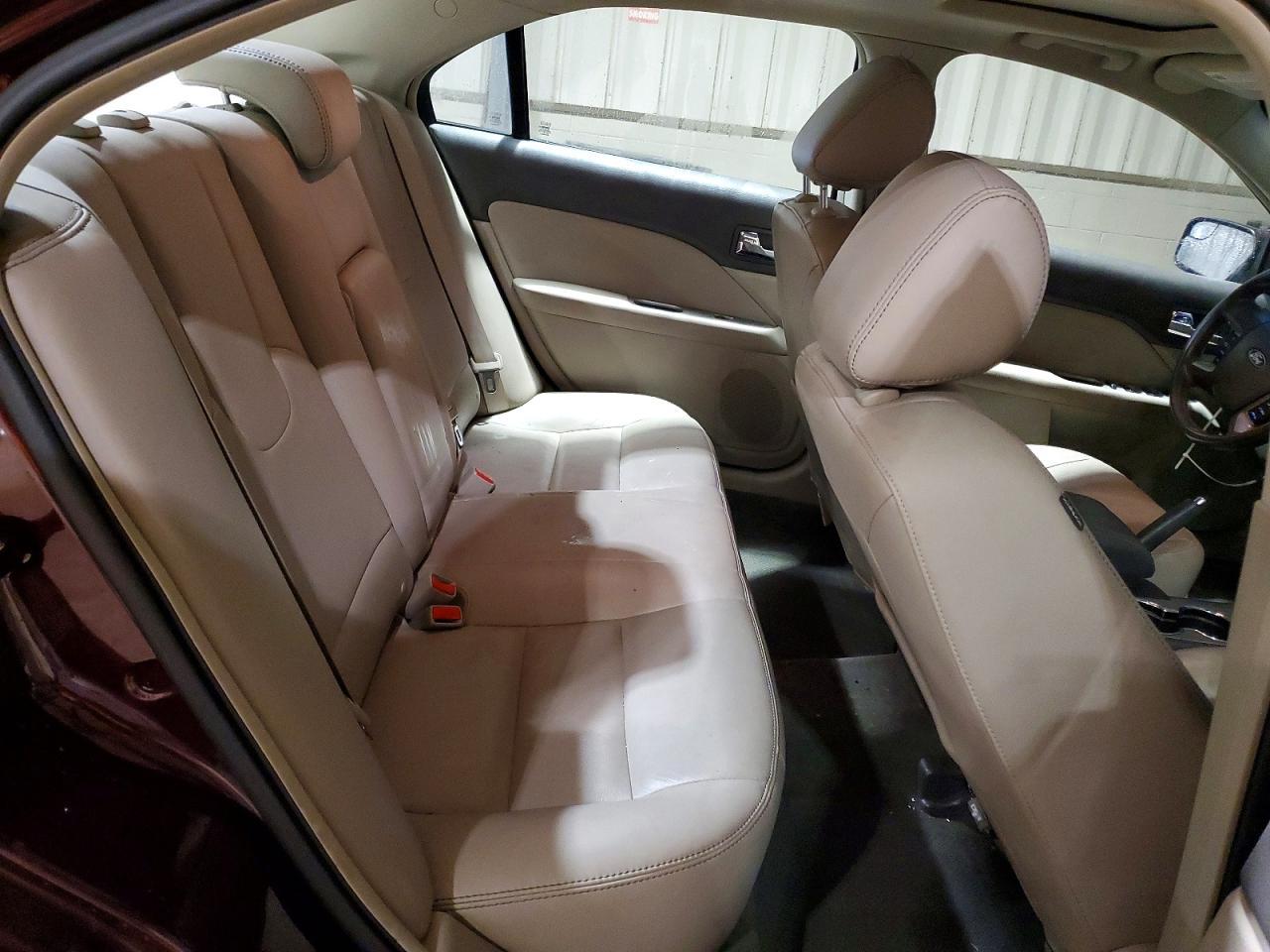 2011 FORD FUSION