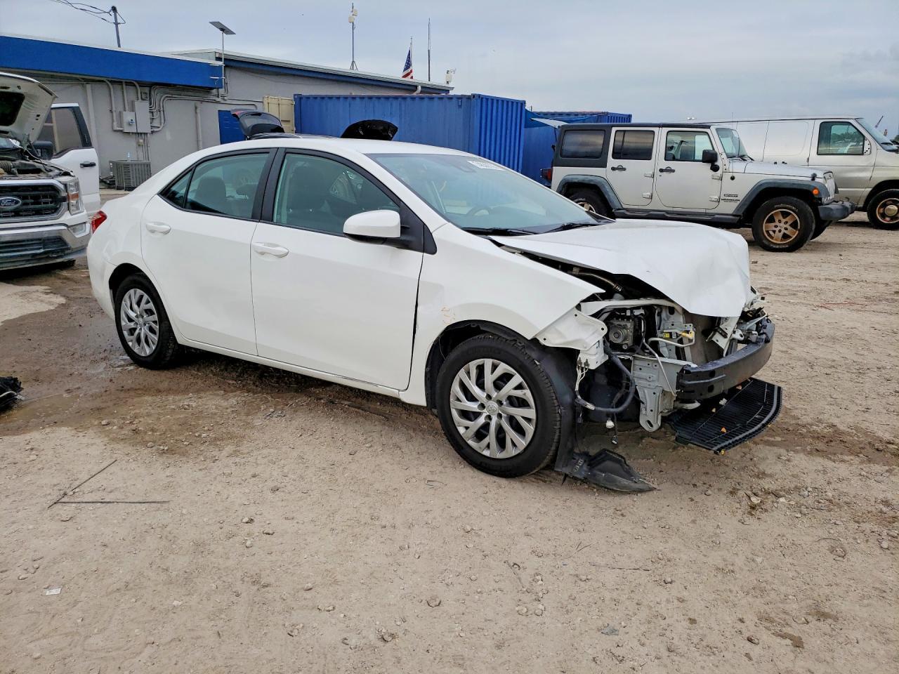 2018 TOYOTA COROLLA