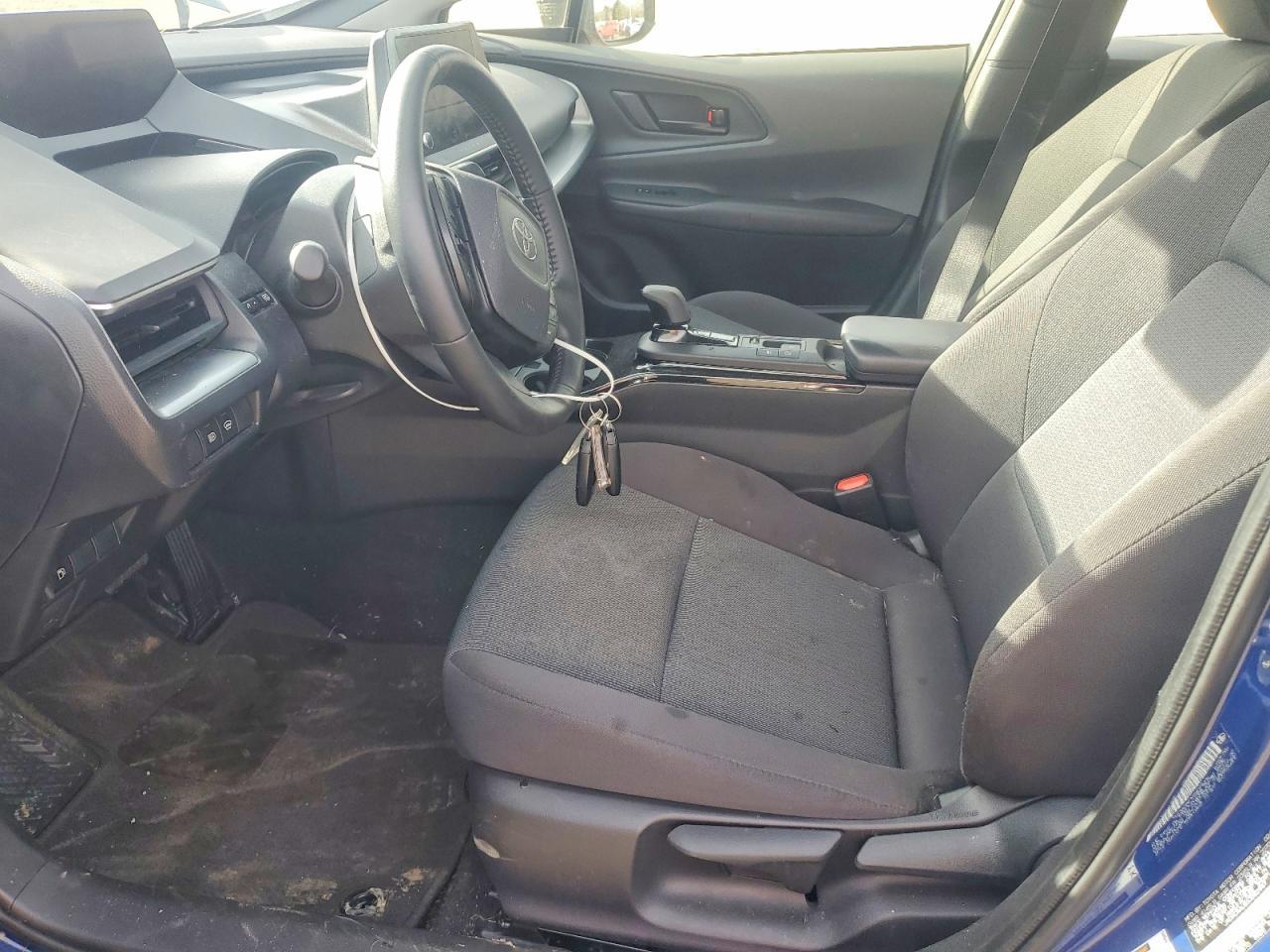 2025 TOYOTA PRIUS
