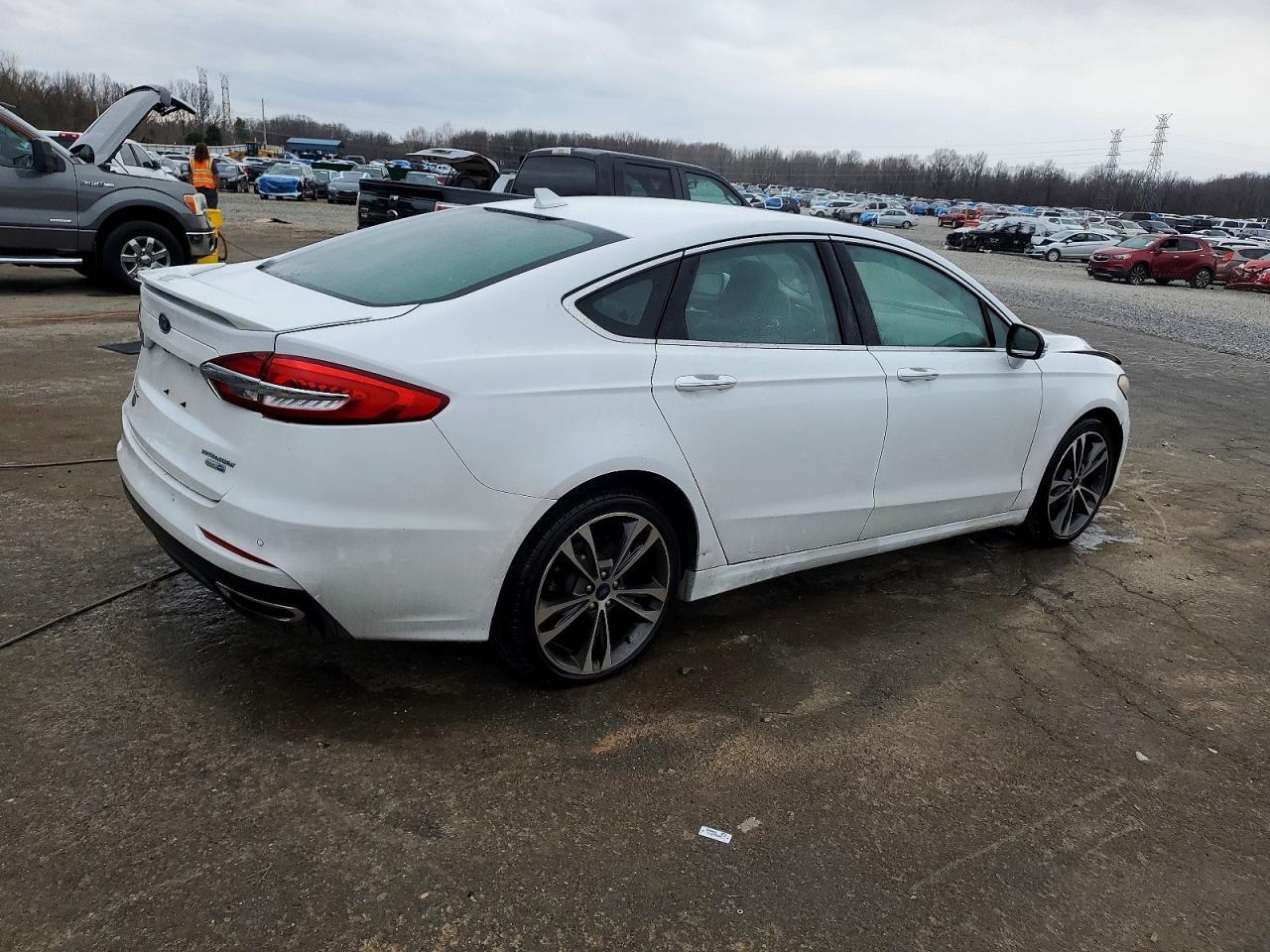 2020 FORD FUSION