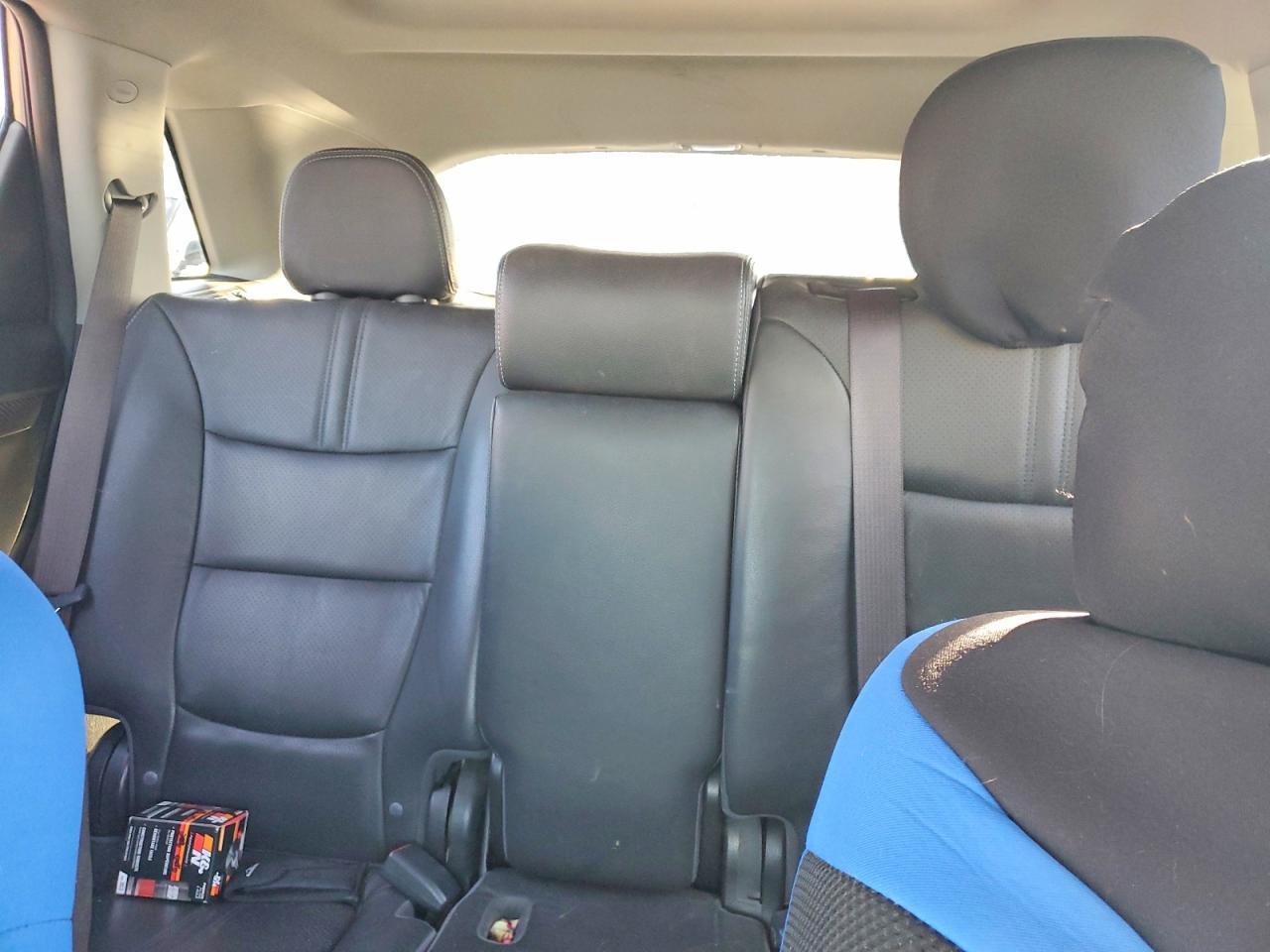2011 KIA SORENTO
