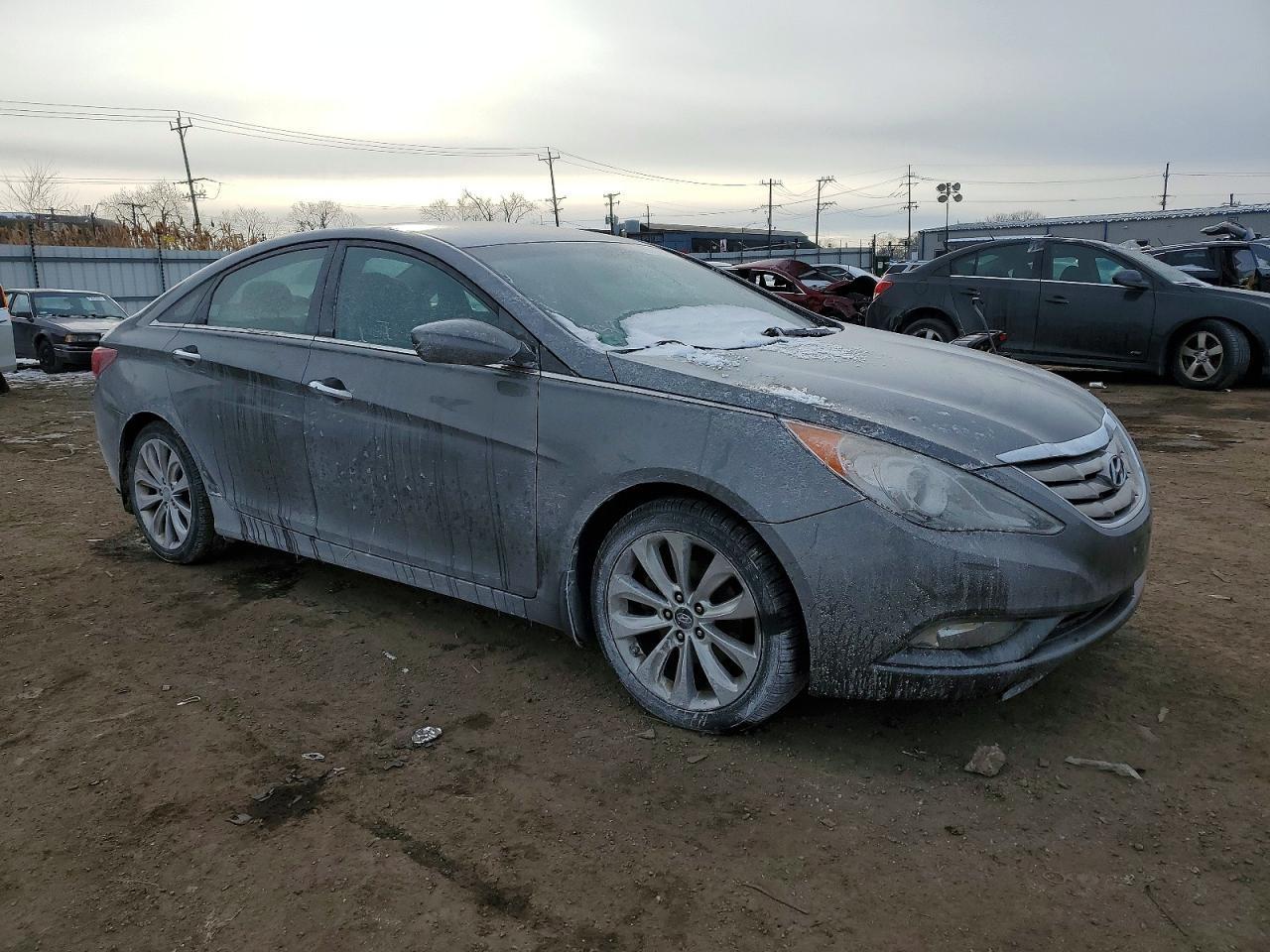2013 HYUNDAI SONATA