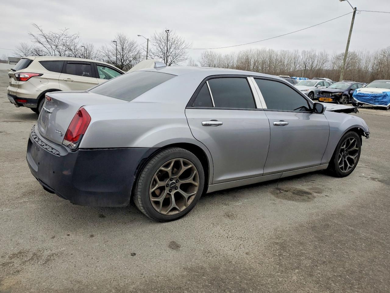 2016 CHRYSLER 300
