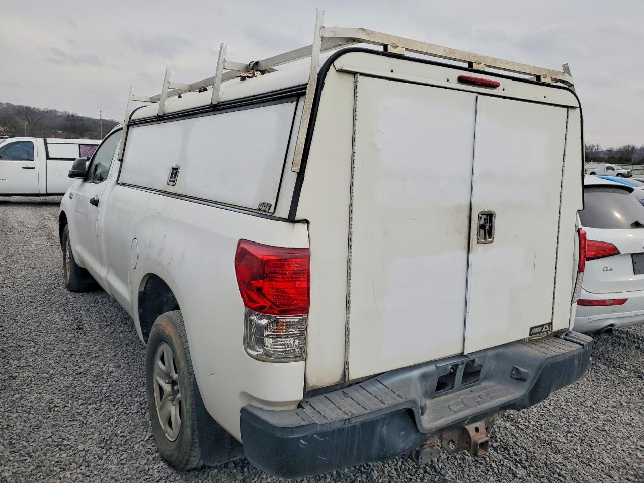 2011 TOYOTA TUNDRA