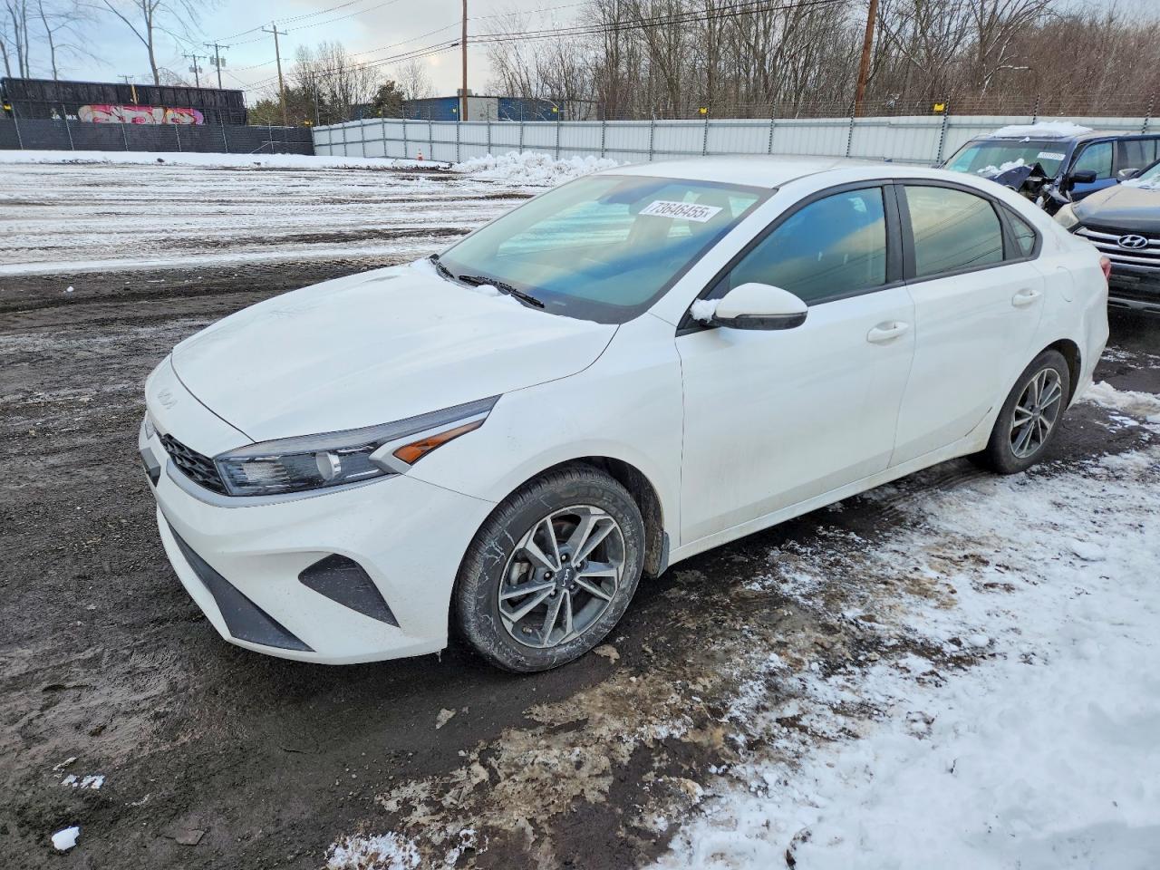 2023 KIA FORTE