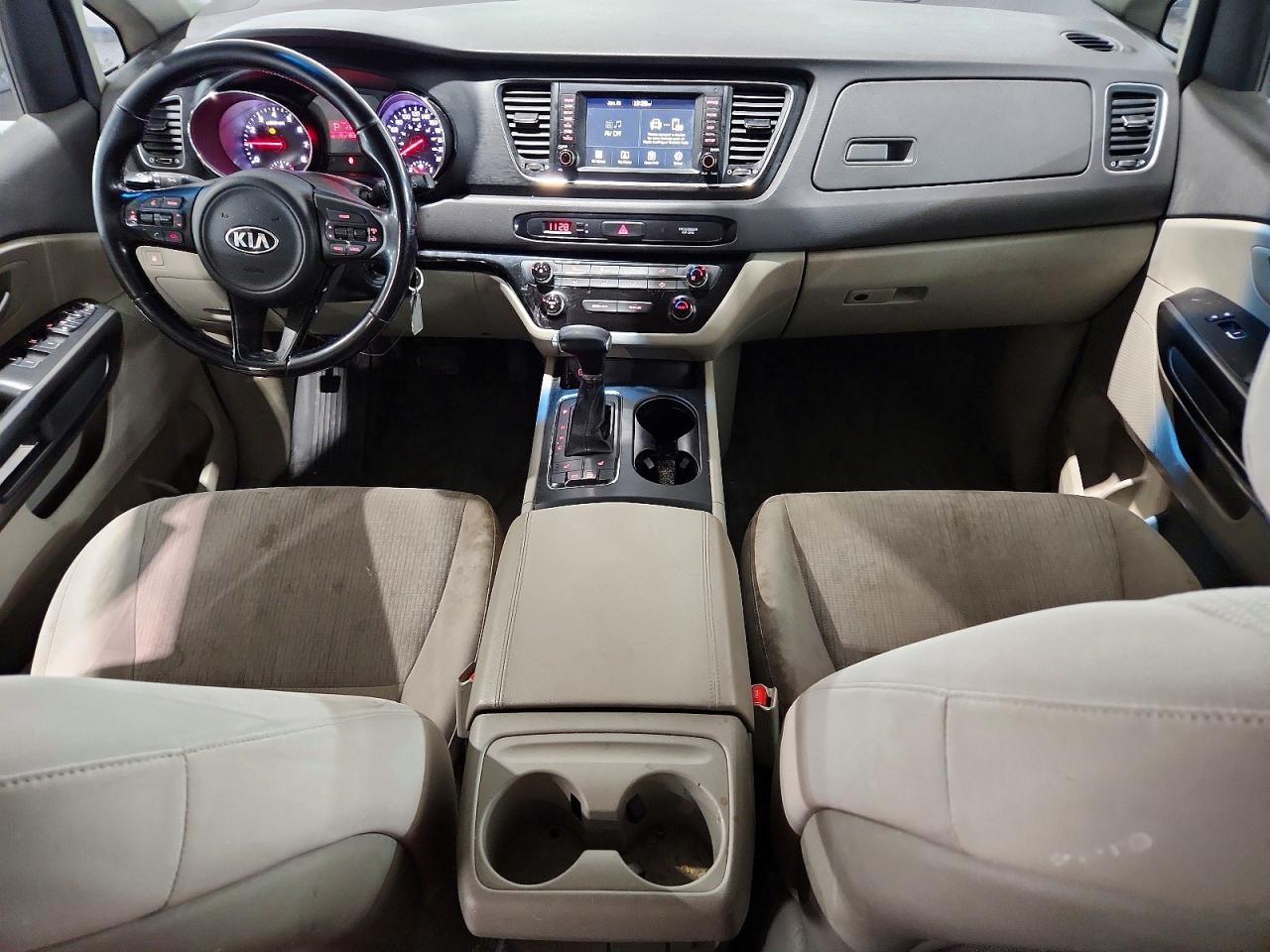 2017 KIA SEDONA