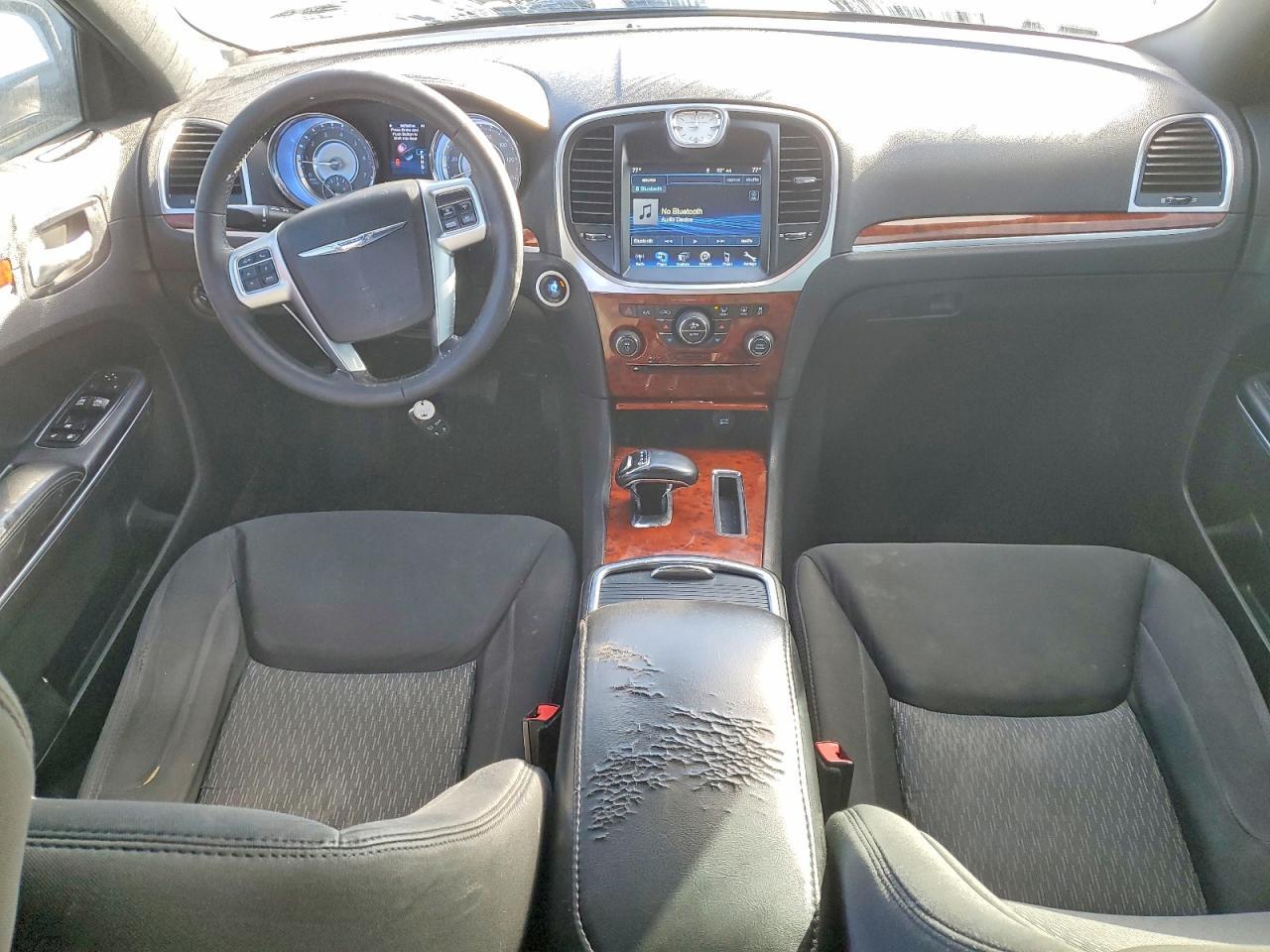 2012 CHRYSLER 300