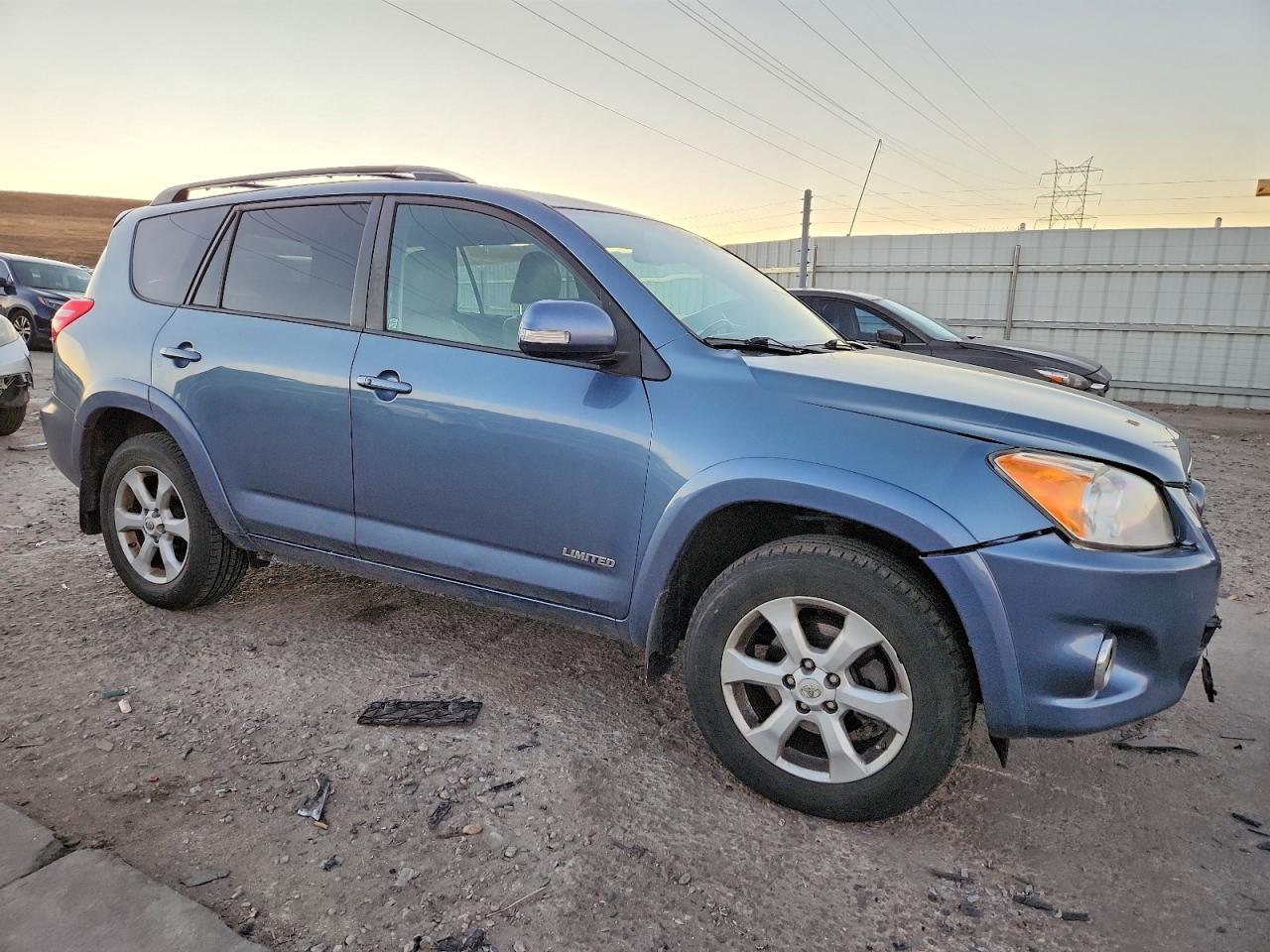 2011 TOYOTA RAV4