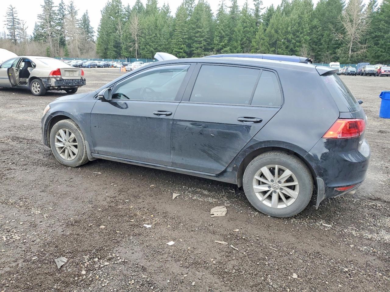 2017 VOLKSWAGEN GOLF