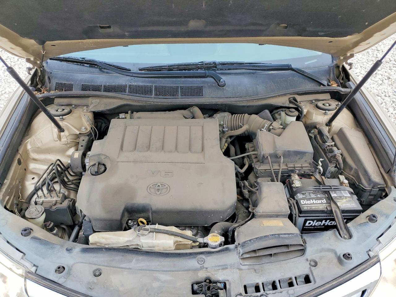 2012 TOYOTA CAMRY