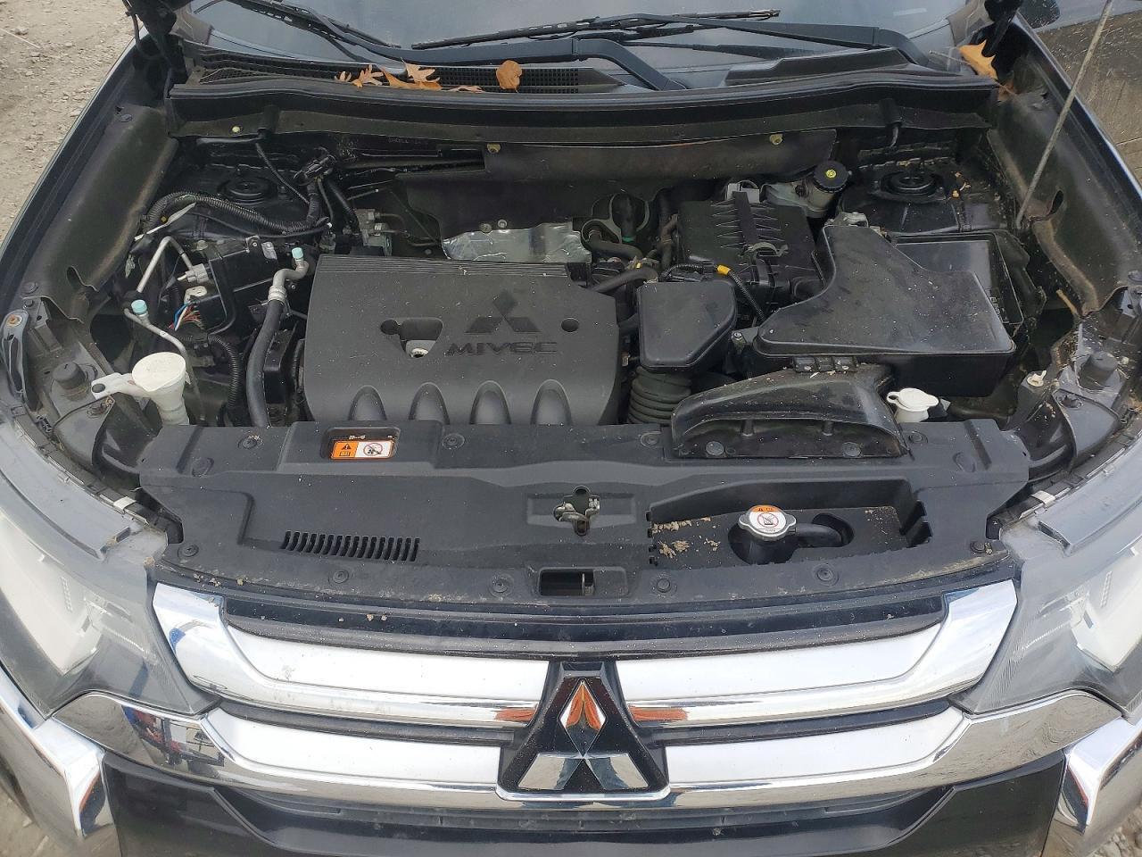 2016 MITSUBISHI outlander