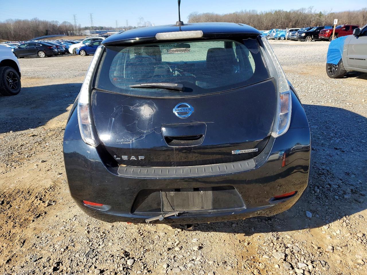 2013 NISSAN LEAF