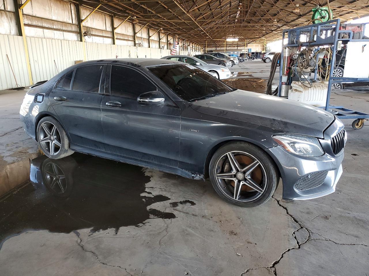 2016 MERCEDES-BENZ C-CLASS