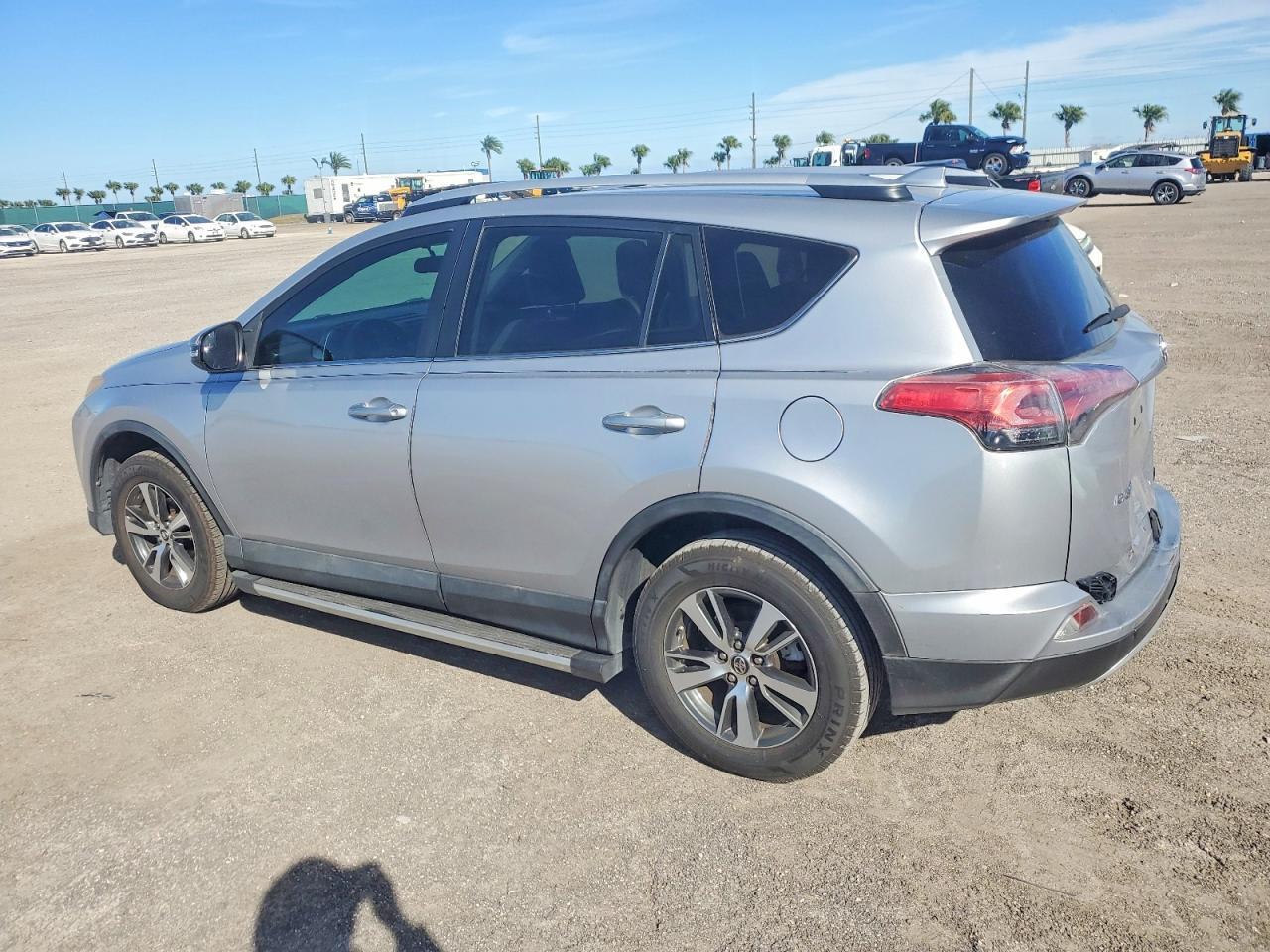 2016 TOYOTA RAV4