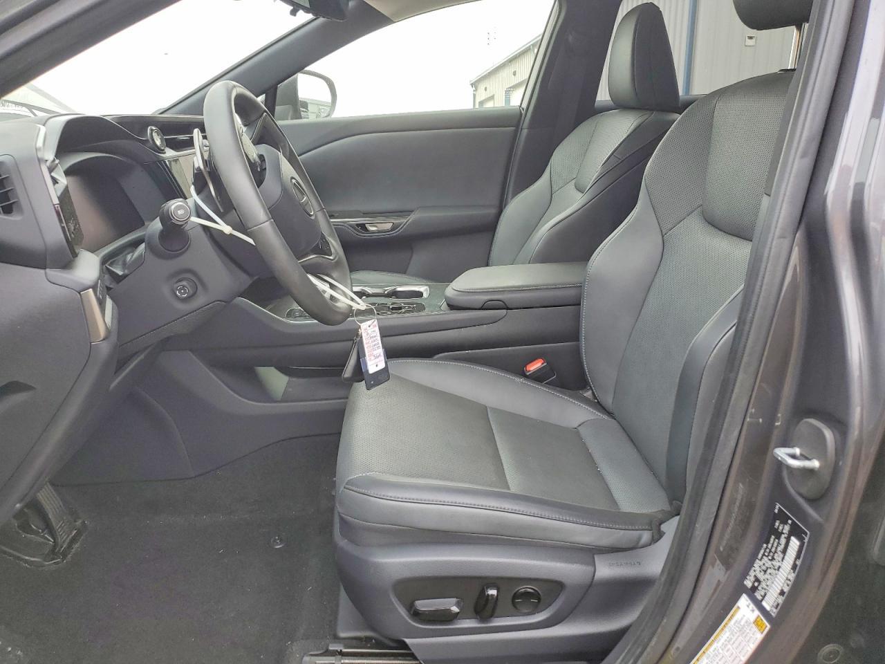 2024 LEXUS Rz 450e