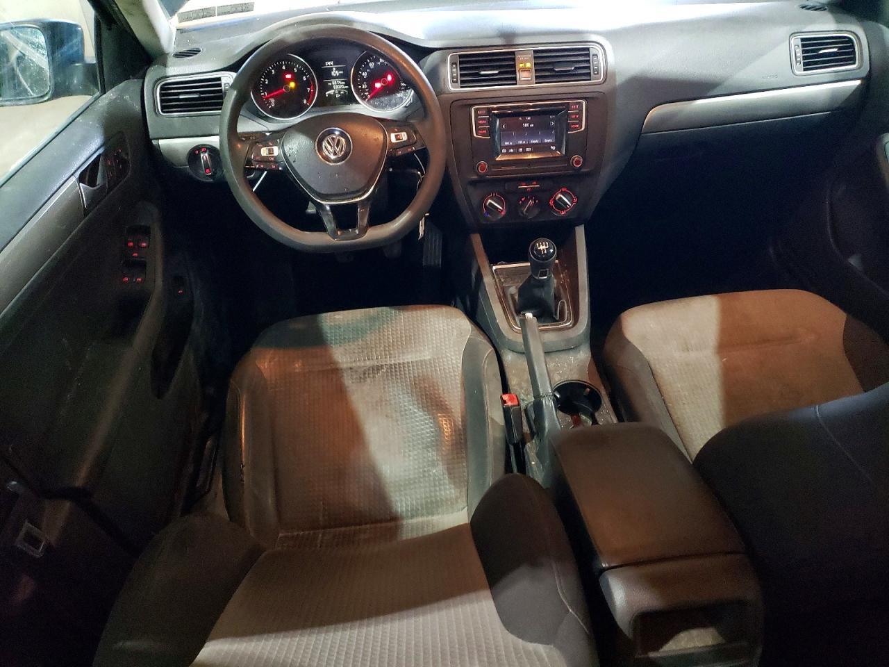 2017 VOLKSWAGEN JETTA
