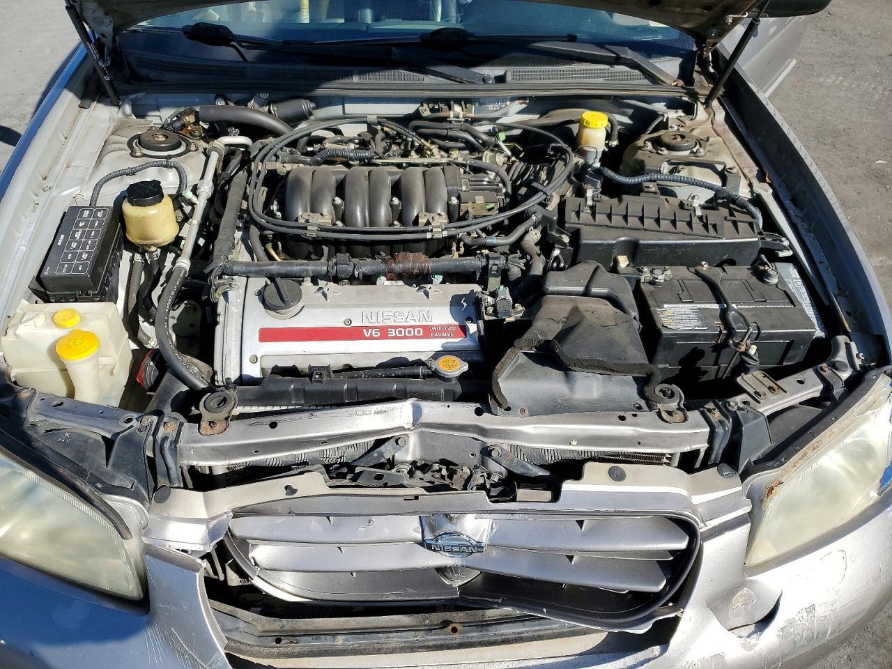 2000 NISSAN Maxima