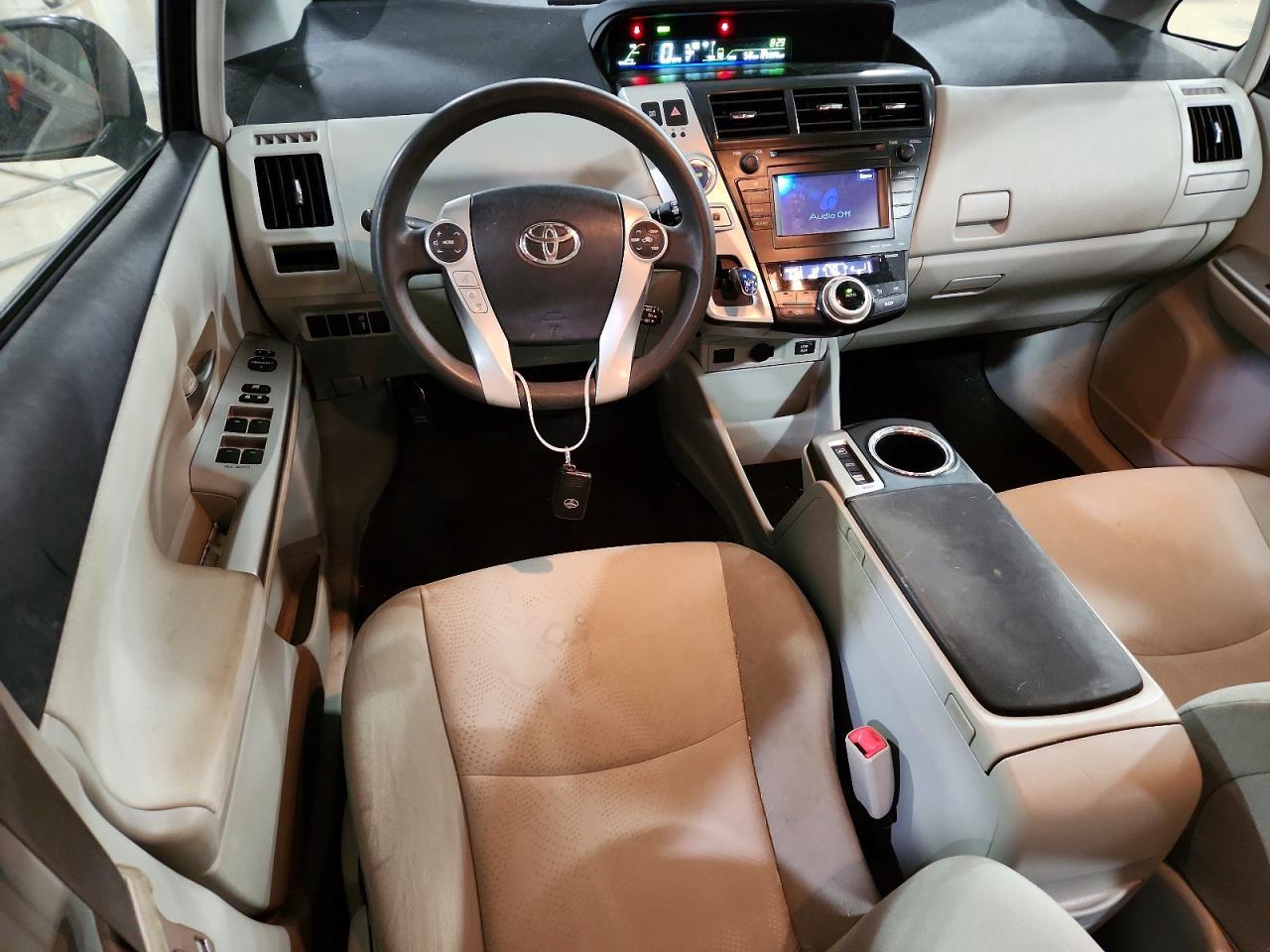 2012 TOYOTA PRIUS V