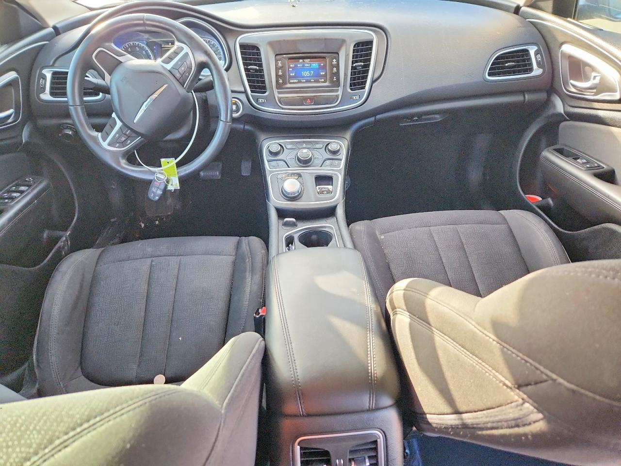 2015 CHRYSLER 200
