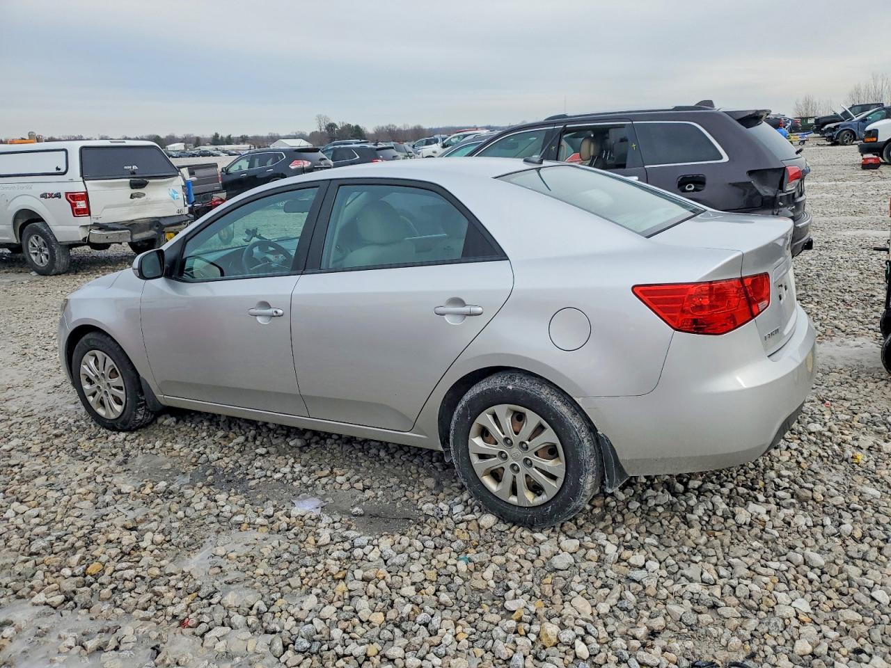 2013 KIA FORTE