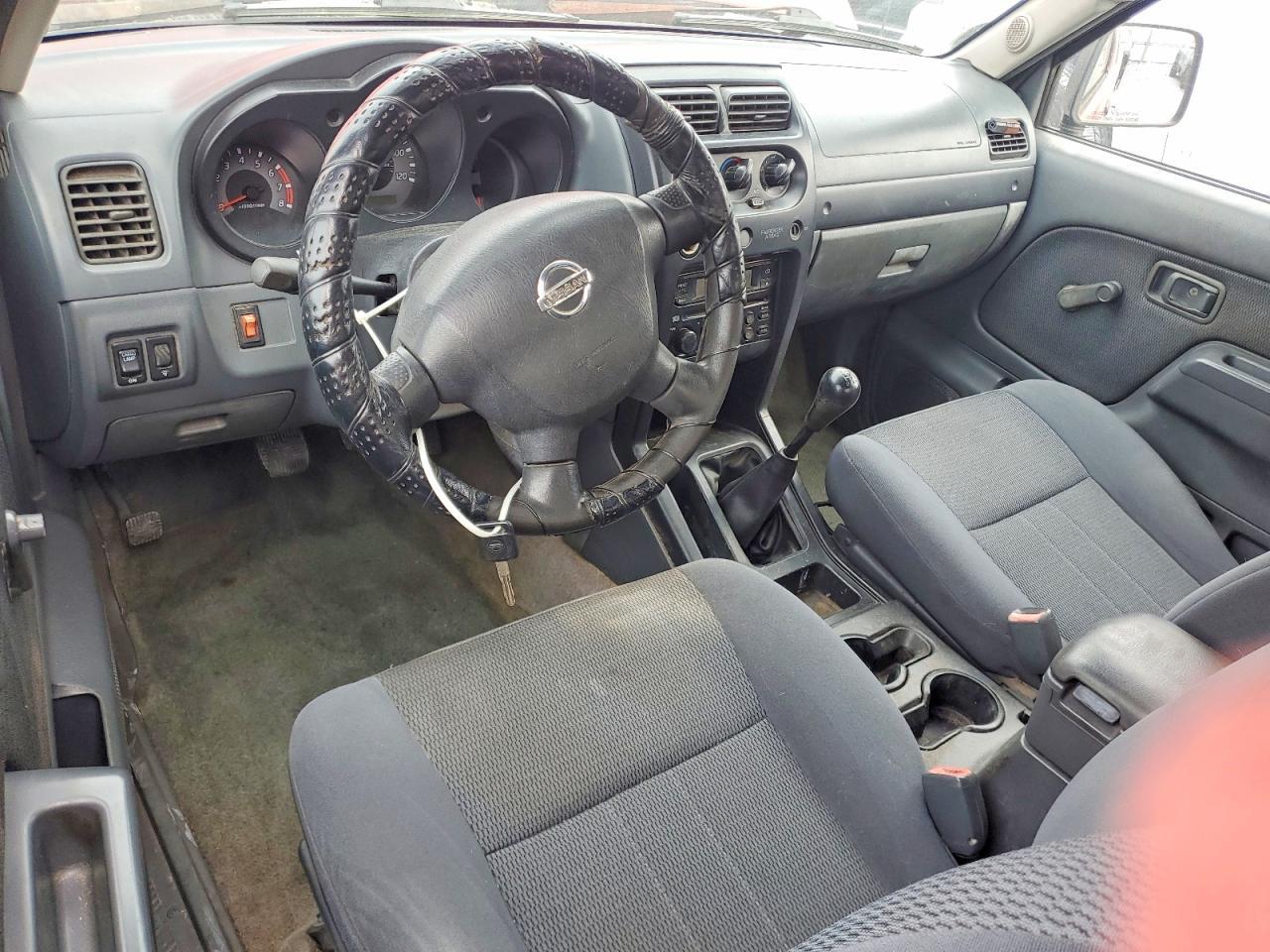 2002 NISSAN Frontier