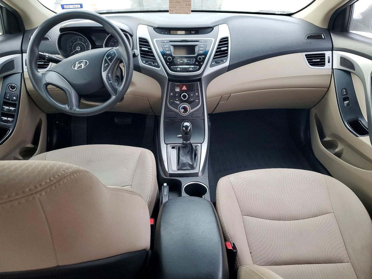 2016 HYUNDAI ELANTRA