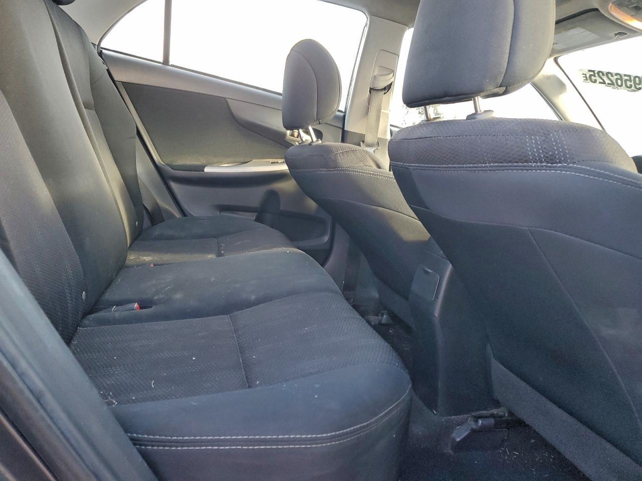2012 TOYOTA COROLLA