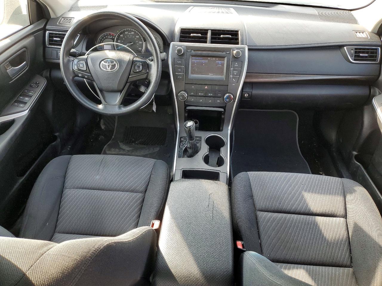 2015 TOYOTA CAMRY