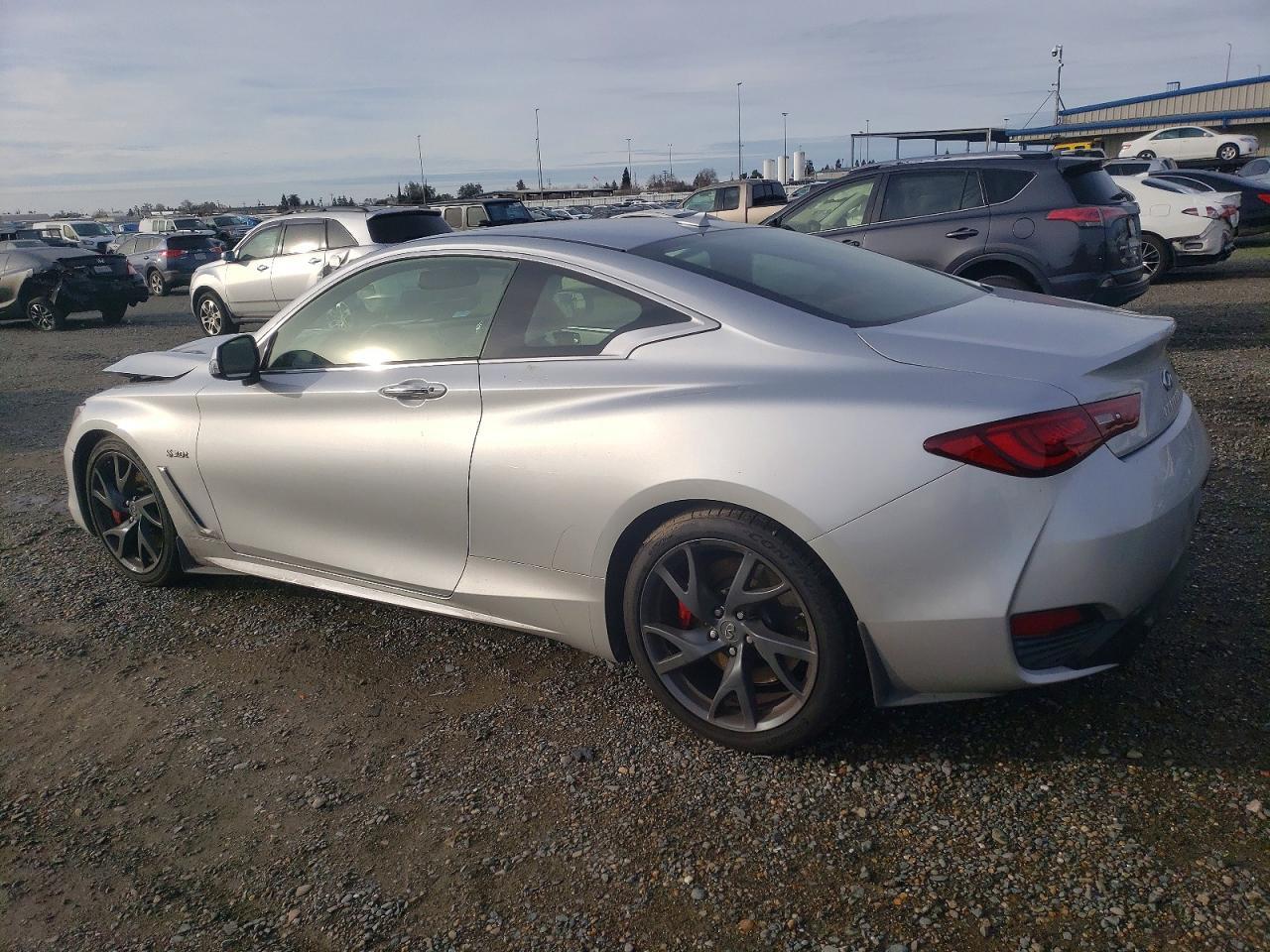 2017 INFINITI Q60