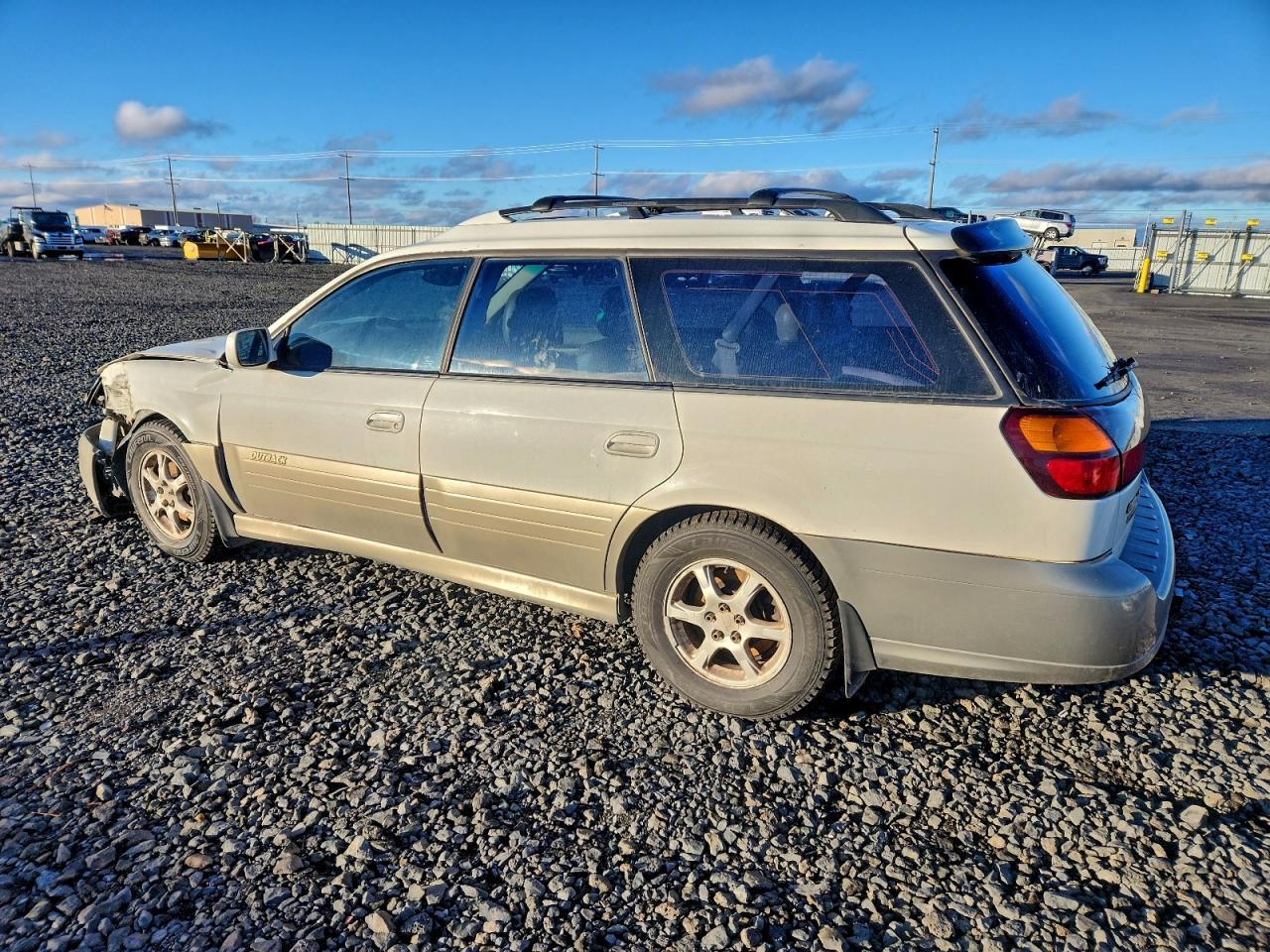 2000 SUBARU Legacy