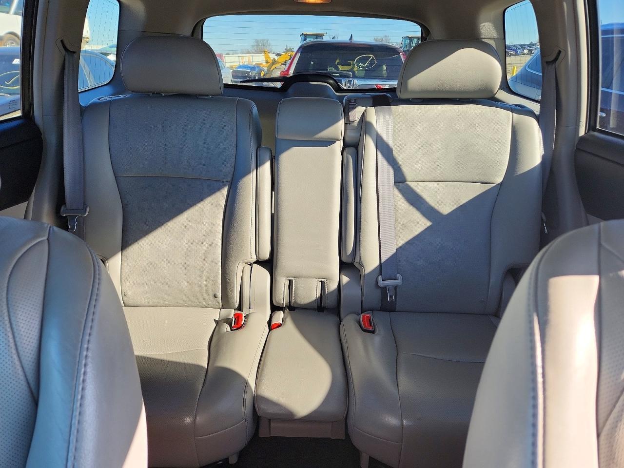 2012 TOYOTA HIGHLANDER
