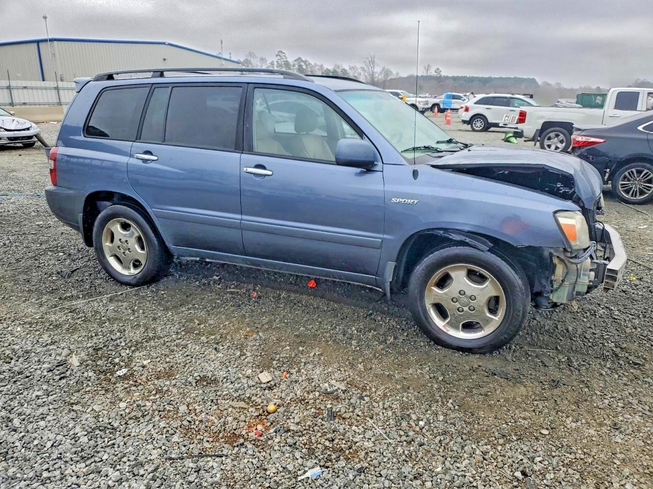 2006 TOYOTA HIGHLANDER