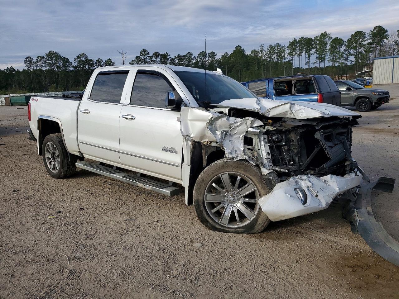 2017 CHEVROLET Silverado