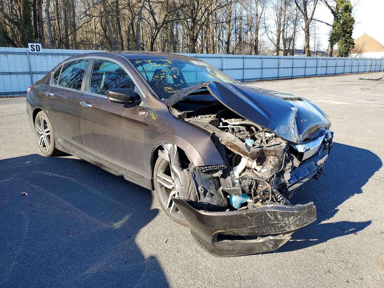2016 HONDA ACCORD