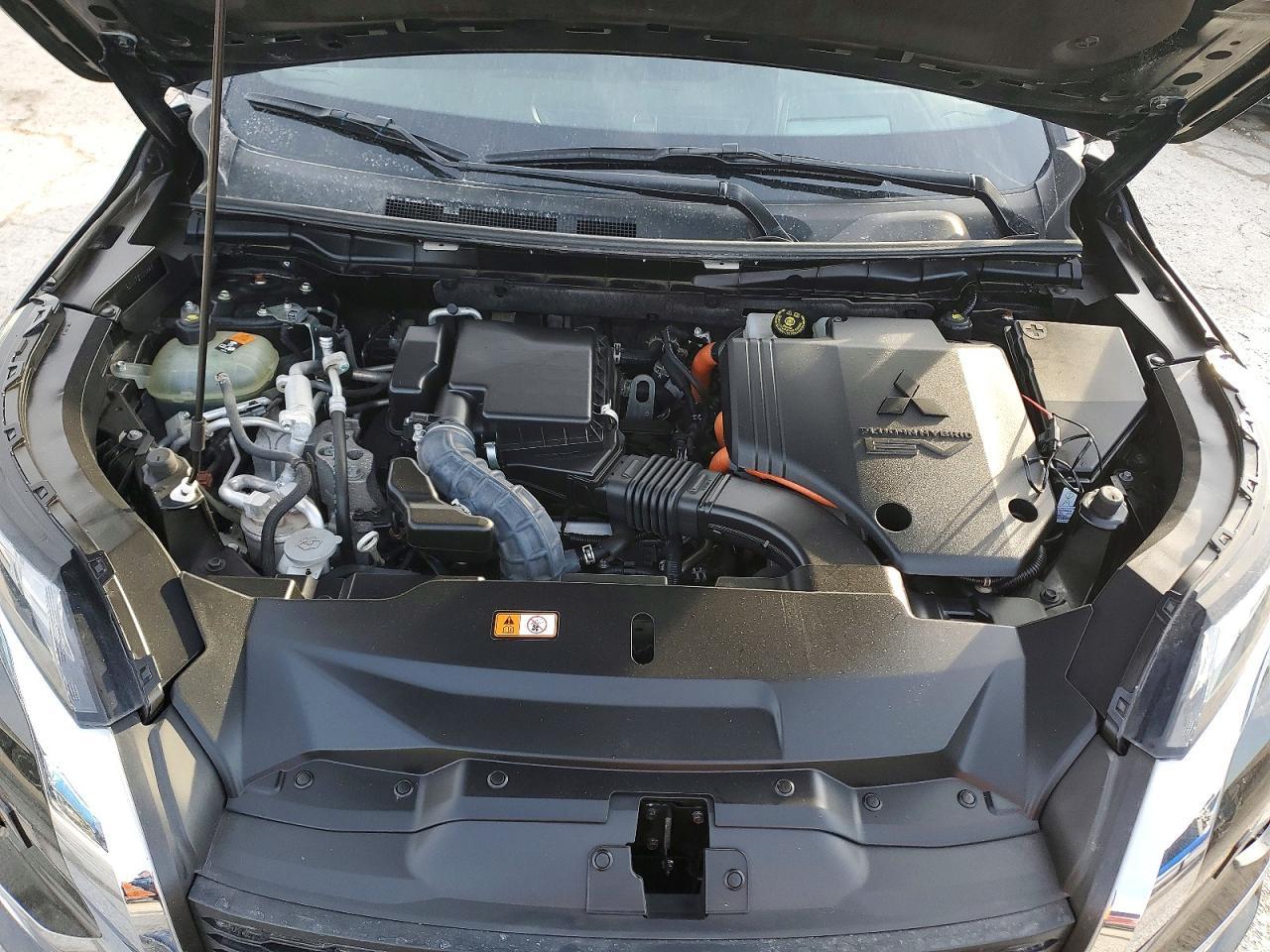 2023 MITSUBISHI outlander
