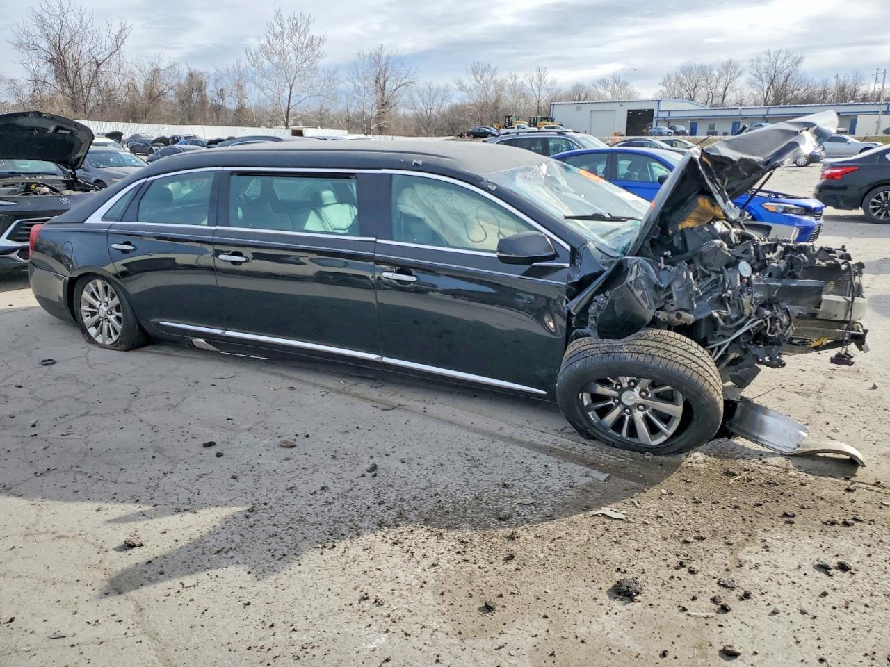 2017 CADILLAC XTS
