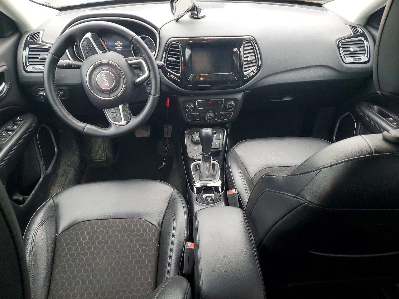 2021 JEEP Compass