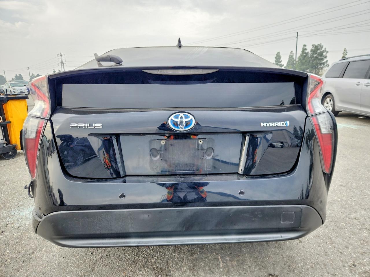 2017 TOYOTA PRIUS